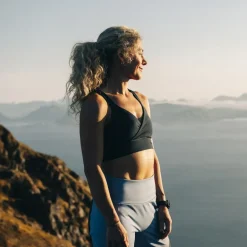 Tind Light Support Top Women