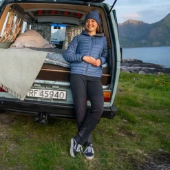 Vaagaa Light Down Jacket Hood Women