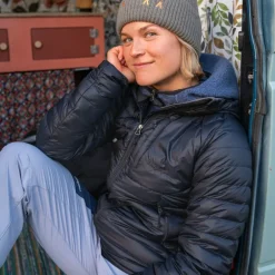 Vaagaa Light Down Jacket Hood Women