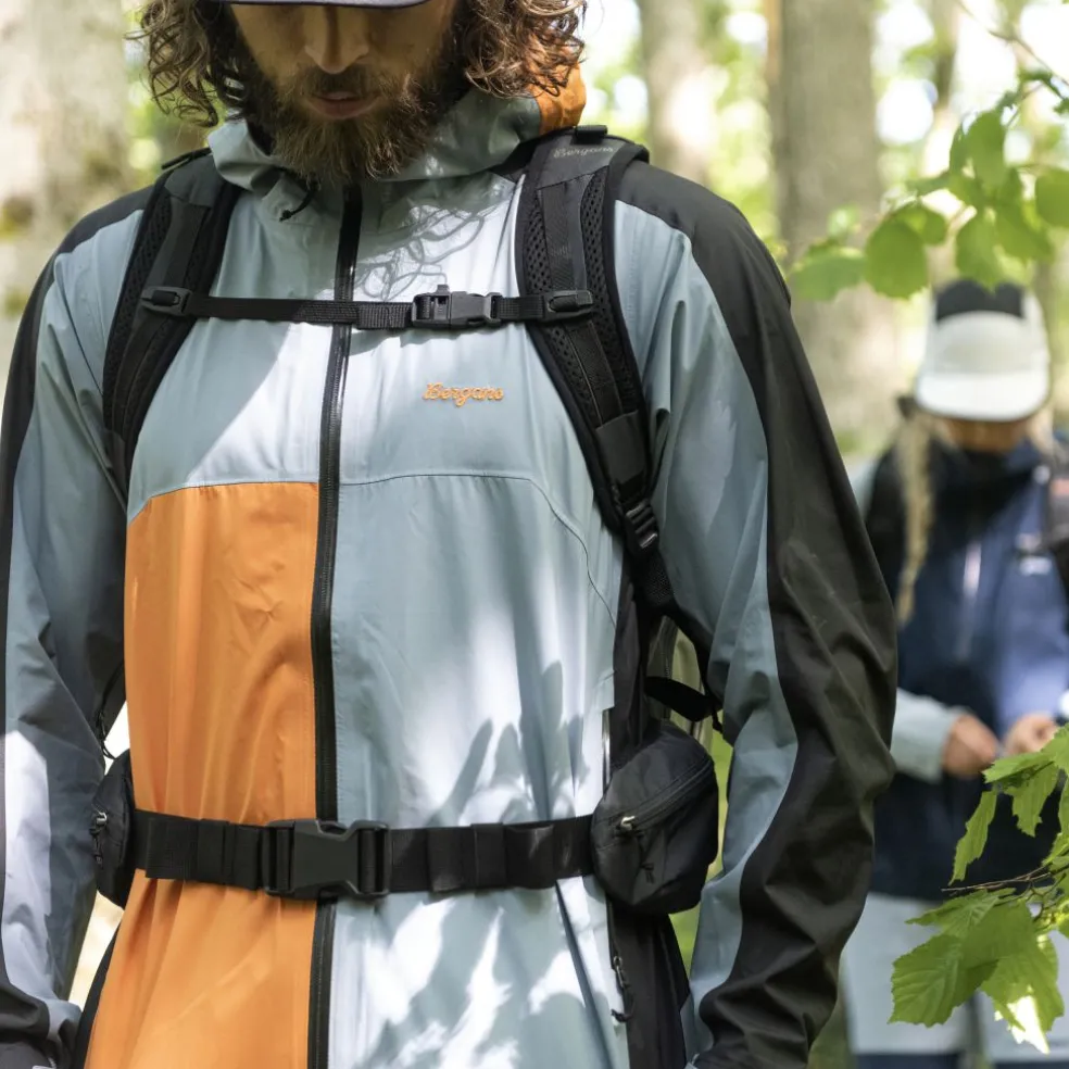 Vaagaa Light 3L Shell Jacket Men