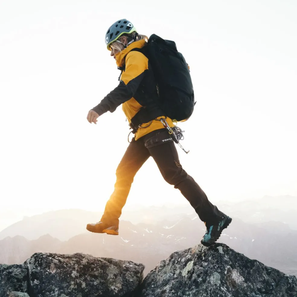 Y MountainLine Wooltech Softshell Pants Women